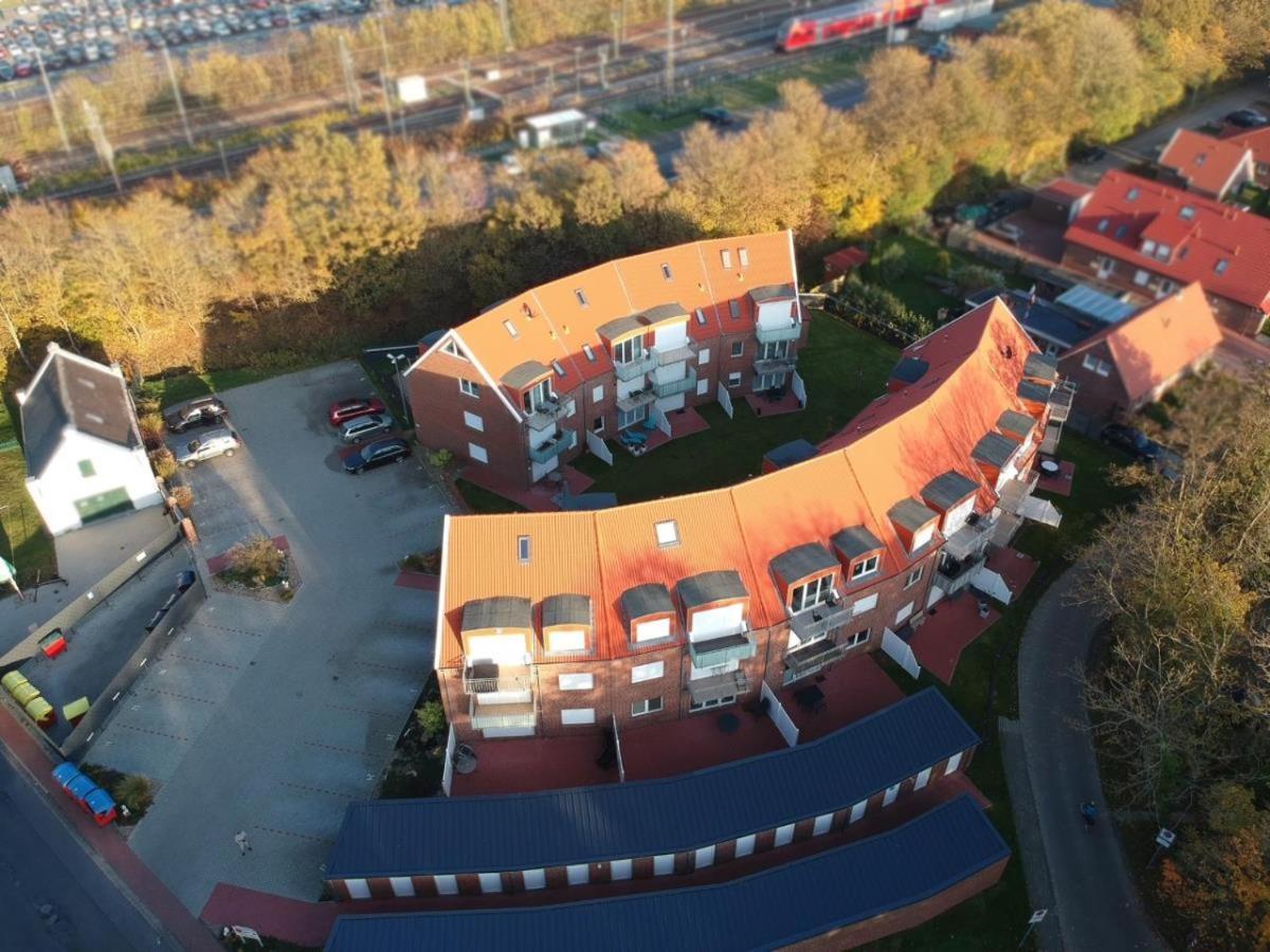 Ferienwohnung Hafenblick - Wunderbare Erholung Am Hafen Norddeich  Exterior photo